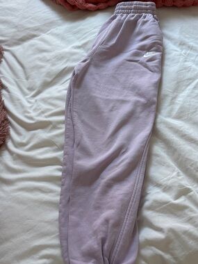 Nike Kids' Lavender Fleece Joggers with White Logo